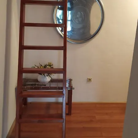 Deleut * Novi Vinodolski
