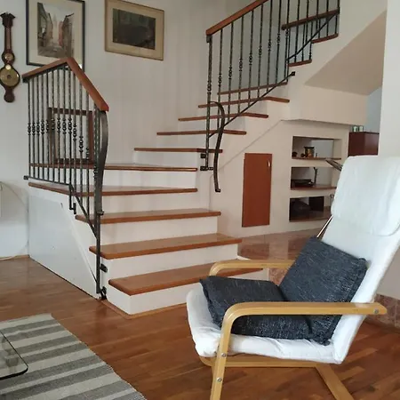 Deleut Apartment
