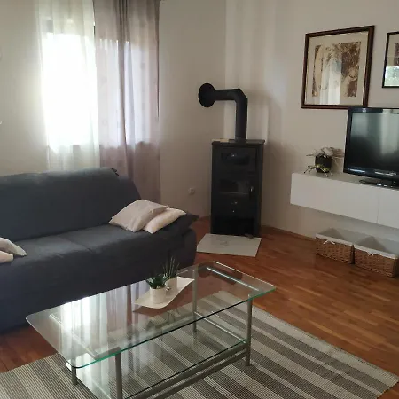 Apartment Deleut