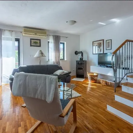 Apartment Deleut Novi Vinodolski