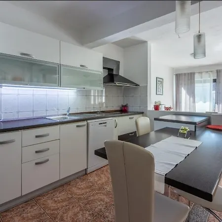 Deleut Novi Vinodolski